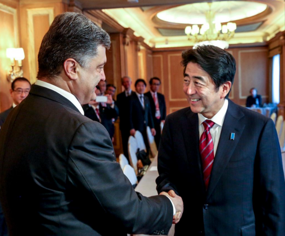 Япония обещает предоставить 6 млн долларов на восстановление Донбасса