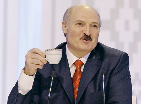 Euronews: Лукашенко готов использовать свои войска в Украине