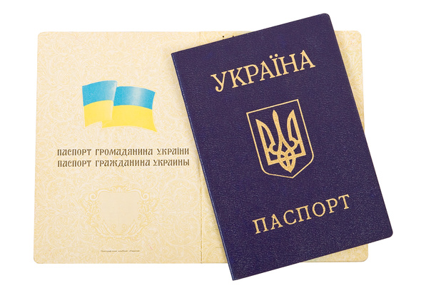 СНБО: В Донецке сепаратисты украли бланки украинских паспортов