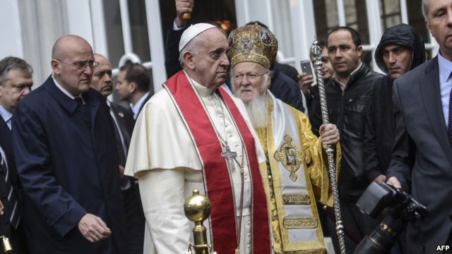 Патриарх Константинопольский и Папа Римский призвал к миру в Украине — СМИ