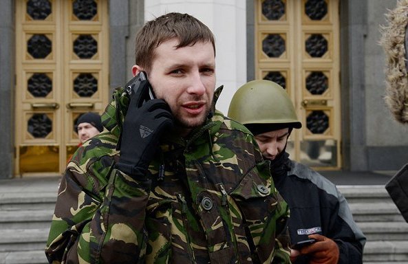 Парасюк хочет присвоить звание Героя Украины всем погибшим на Майдане