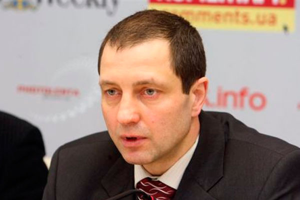 Эксперт: Украина должна тратить на оборонку не меньше 3 млрд долларов в год