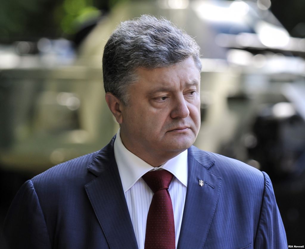 Президент внес в Раду проект об отказе Украины от внеблокового статуса