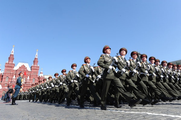 МИД России: Украинские ветераны приглашены на парад Победы в Москву