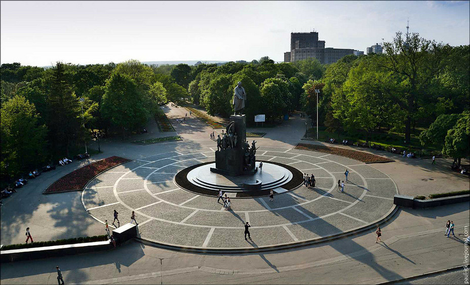 В Харькове из-за угрозы терактов отменили шествие в честь годовщины со дня рождения Тараса Шевченко