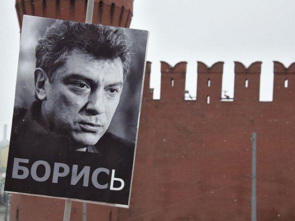 Подозреваемый в убийстве Немцова в 2010 году получил орден Мужества от Медведева
