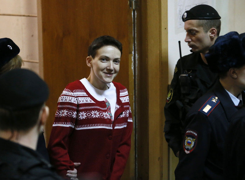 Фото: В суд Москвы доставили голодающую Савченко