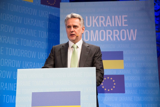 Фирташ хочет привлечь на восстановление Украины 300 млрд долл инвестиций
