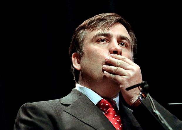Саакашвили: Палица забрал с собой из Одессы 40 бронемашин
