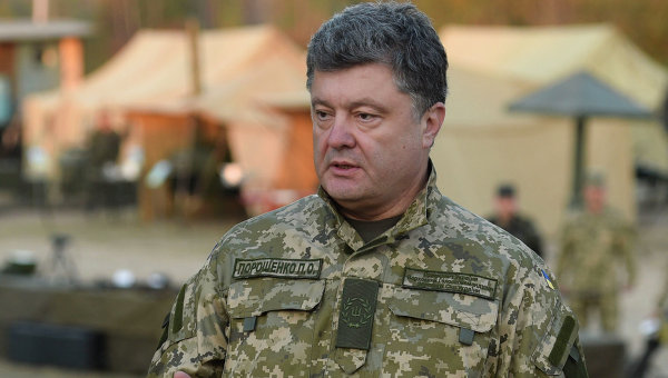 Порошенко: РФ будет пытаться подрывать стабильность Украины изнутри