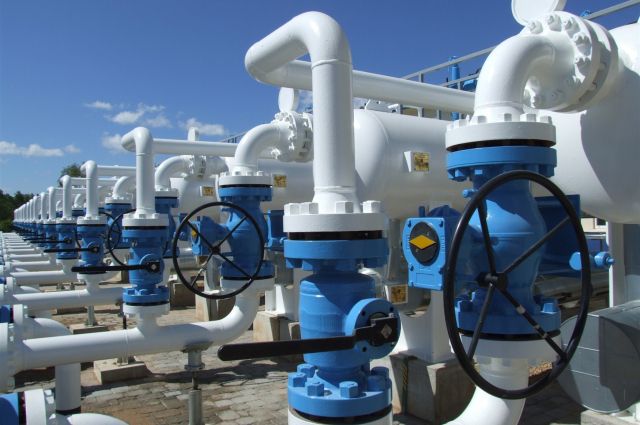 Порошенко назвал нежизнеспособными любые газовые проекты в обход Украины