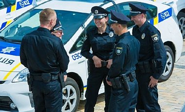 Стартовал набор в патрульную полицию Днепропетровска и Закарпатья