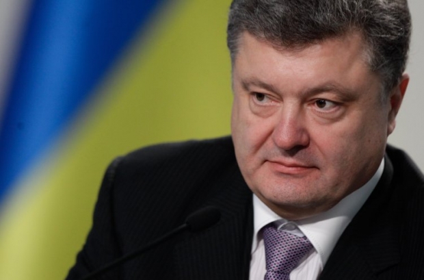 Порошенко: Нормы о самоуправлении части Донбасса ни одной запятой не выходят за рамки Минских соглашений