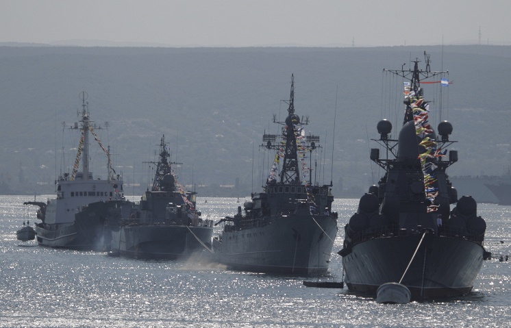 РФ готова передать Украине 20 кораблей из Крыма — СМИ