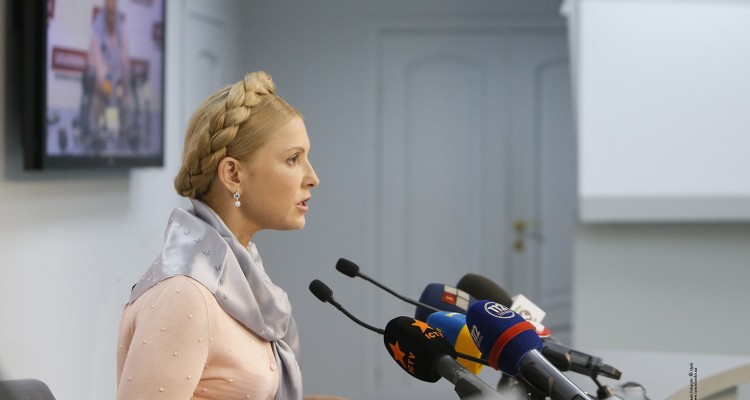 Тимошенко: В армию не должны идти пацаны, которых отлавливает милиция