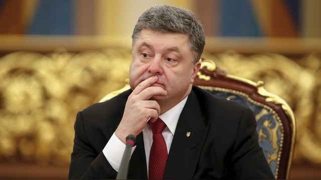 Порошенко обвинил Россию в гибели трёх нацгвардейцев возле Рады