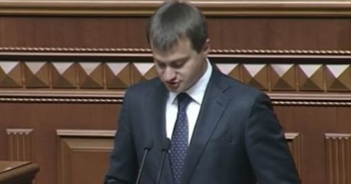 Под крики «ганьба» Березенко принял присягу депутата