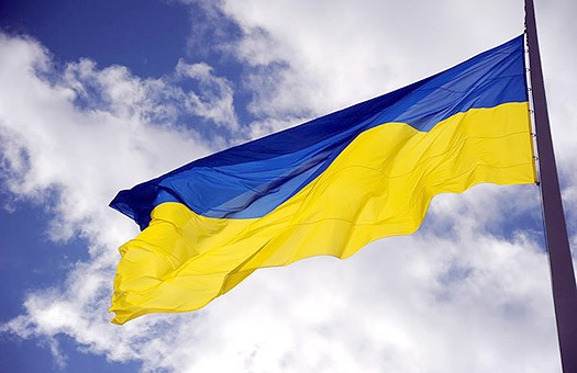 Порошенко предложил вывешивать флаги по случаю Дня защитника Украины