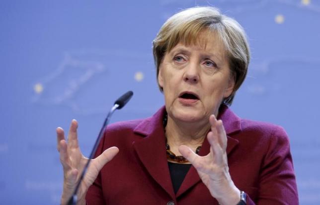 Господствующую роль олигархов в Украине следует изменить, – Меркель