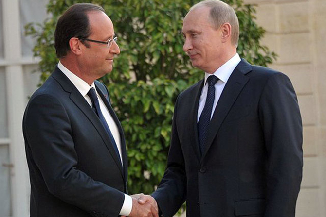 Олланд договорился с Путиным об обмене информацией по Донбассу