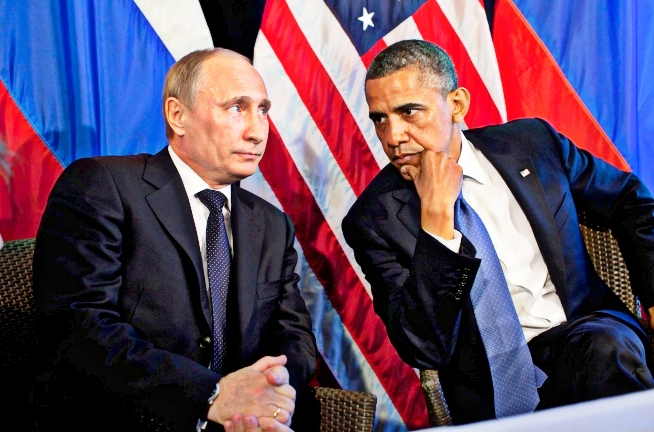 Песков рассказал, о чем беседовали Путин и Обама