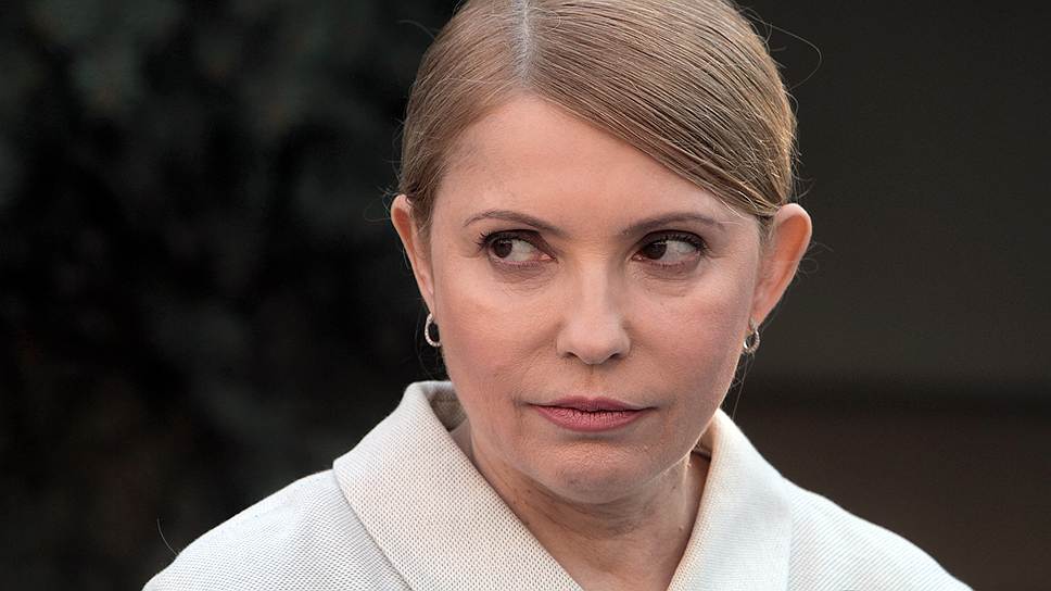 Тимошенко призвала провести ревизию на армейских складах