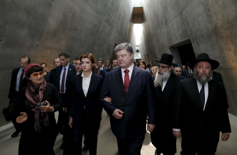 В Крыму начали культивировать антисемитизм, – Порошенко