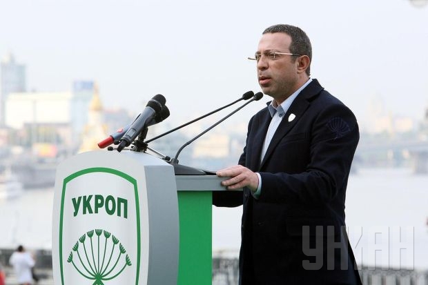 Корбан не соглашался со своим смещением с должности главы УКРОПа