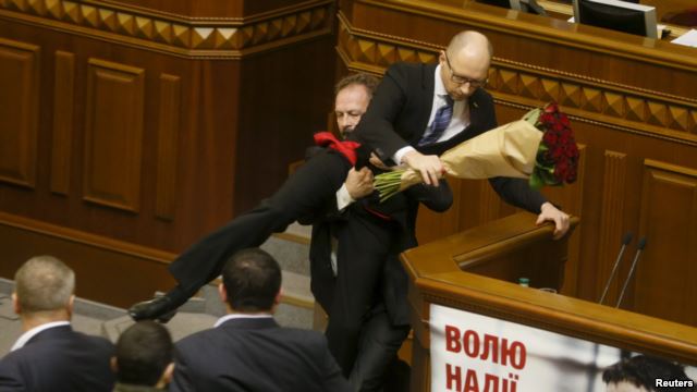 Яценюк: В нашем парламенте возможно все