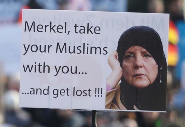 В Германии митингуют против «исламизации Европы» (видео)