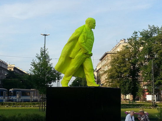 В Польше собираются снести 500 советских памятников
