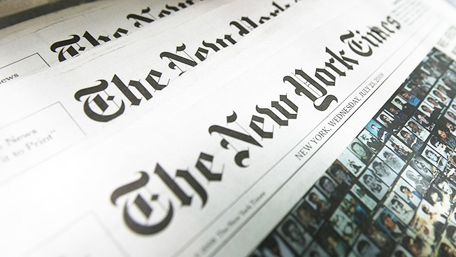 Захарова предложила Украине включить The New York Times в санкционный список