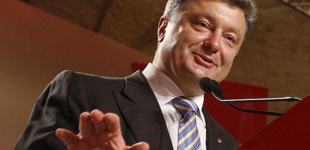 Порошенко: Мы никому не позволим использовать газовый фактор