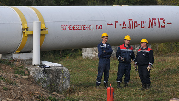 Польша приостанавливает реверс газа в Украину