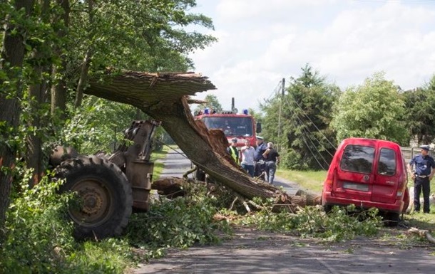 Ураган в Польше: есть погибшие