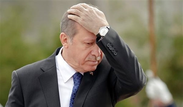 Эттингер: О вступлении Турции в ЕС можно будет говорить после ухода Эрдогана