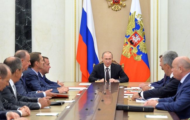 Путин провел заседание Совбеза по событиям в Крыму