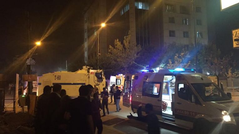 Взрыв в Турции: трое погибших, десятки раненых