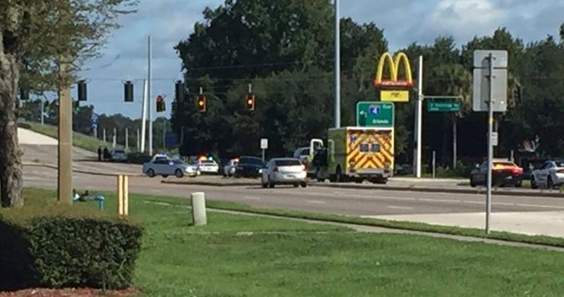 Во Флориде вооруженные люди взяли заложников в McDonald’s