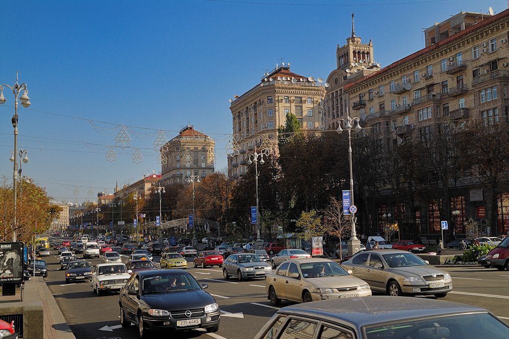 Завтра в Киеве перекроют ряд центральных улиц