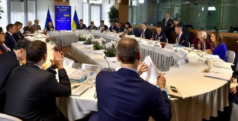 Саммит Украина-ЕС продолжился с участием еврокомиссаров