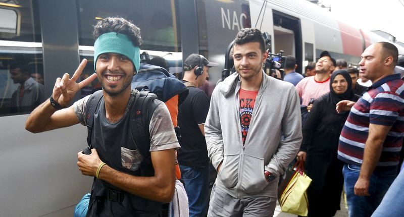 Германия ускорит рассмотрение заявлений беженцев