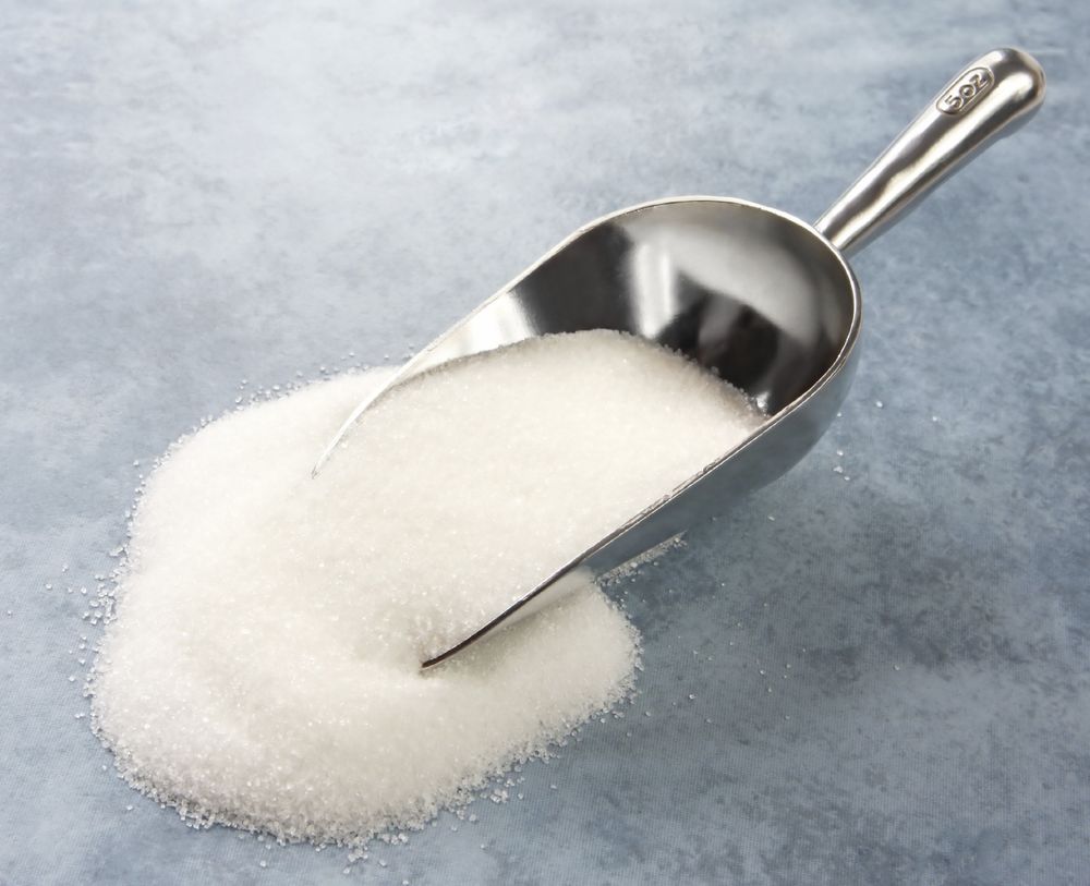 Кабмин поднял минимальные цены на сахар