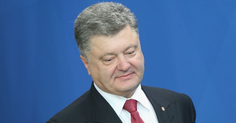 Порошенко назвал образование одним из основных приоритетов Украины