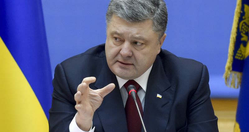 Порошенко: Есть сценарии по Донбассу, созданные не в Украине и не в ЕС