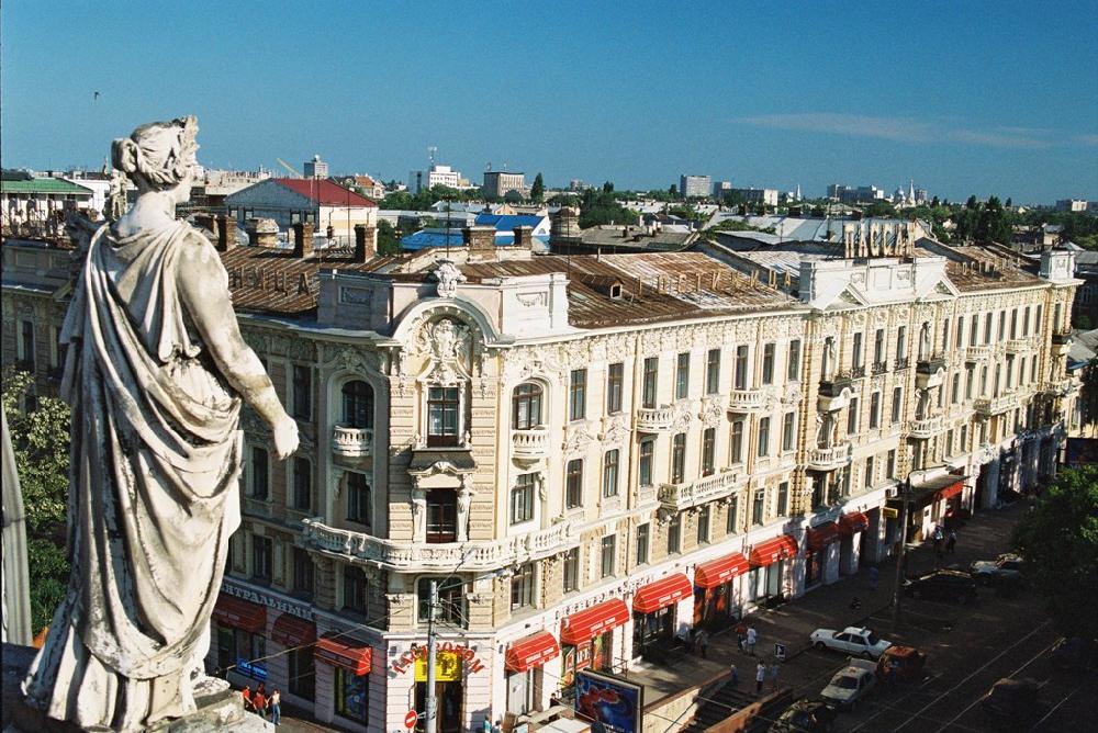 В Одесском горсовете считают законной отмену переименования улиц
