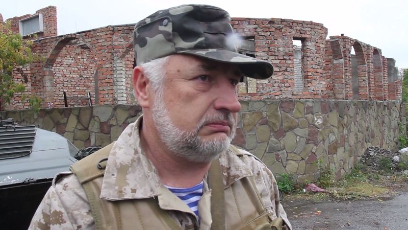 Жебривский: на Донбассе до 4 тысяч российских военных