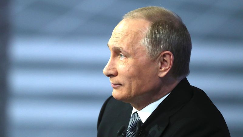 Путин о конфликте на Донбассе: мяч на стороне Киева