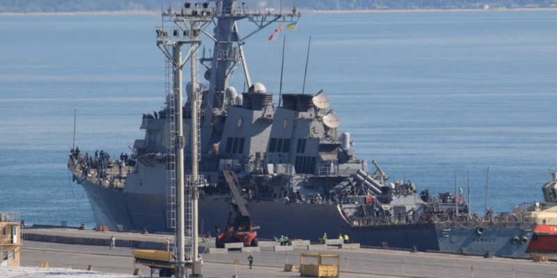 В Одесский порт зашли американские военные корабли (фото)