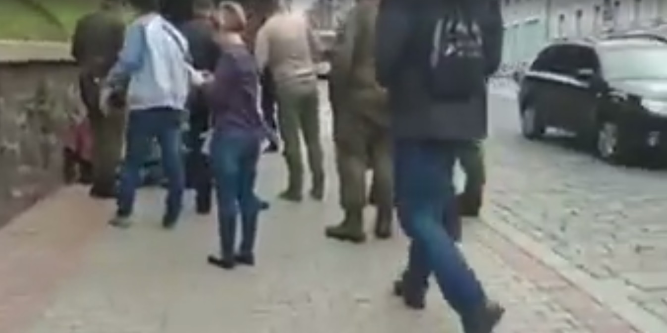 Опубликовано видео первых минут после взрыва в Киеве
